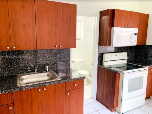 2-774 Ne 86th St, Miami, FL, 33138-3626 | Card Image