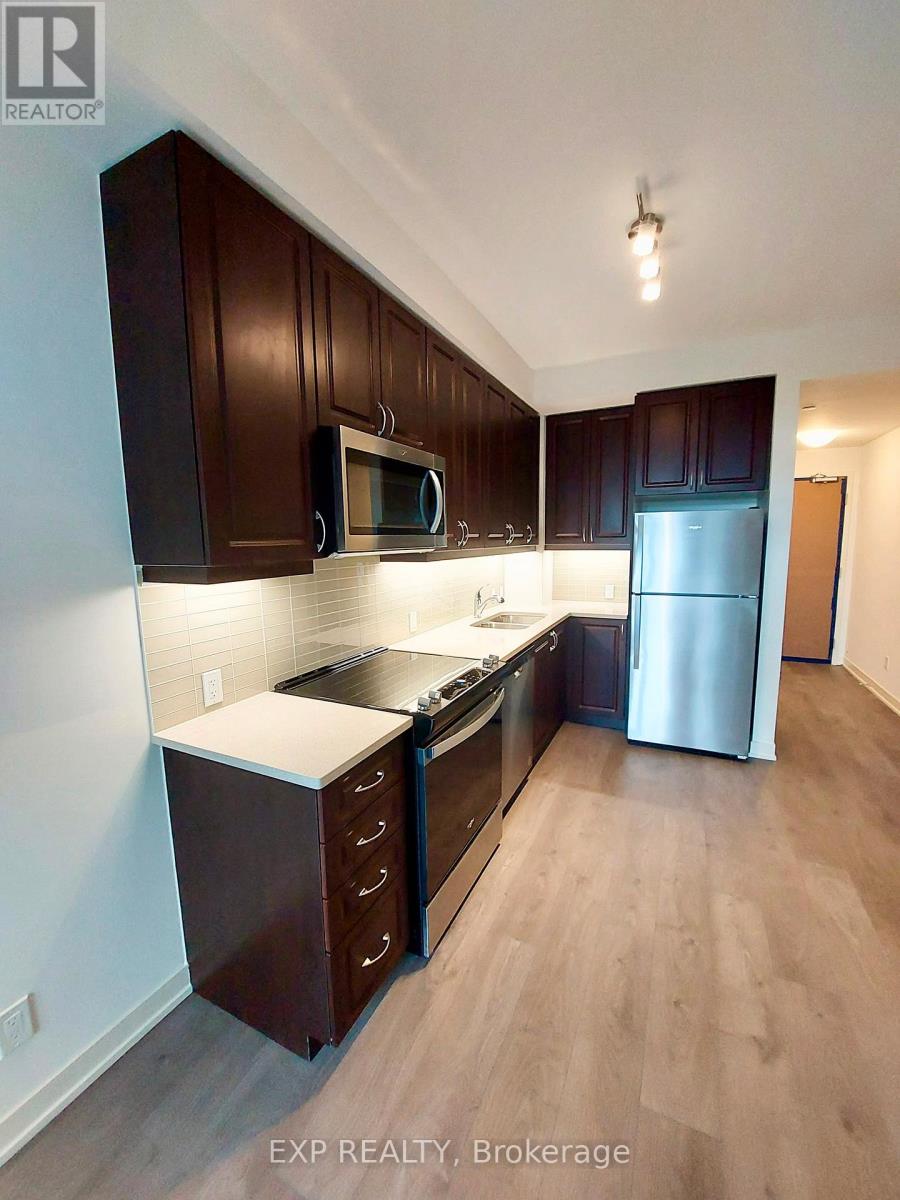 Residential Lease in Toronto (Willowdale East) 3