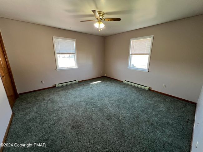 Bedroom Floor 2 | Image 15