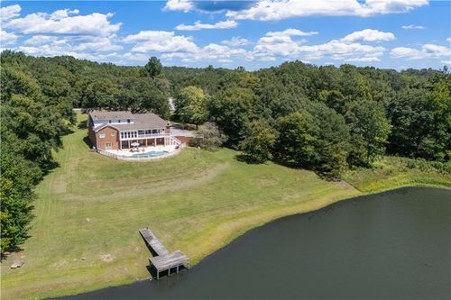 245 Pine Knott Rd, fayetteville, GA, 30214-3249 | Card Image