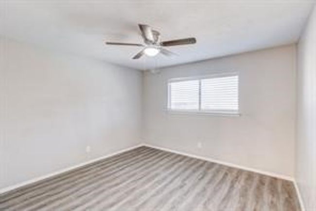5742 Marina Dr, Townhouse with 3 bedrooms, 2 bathrooms and null parking in Garland TX | Image 17