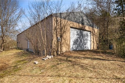 117 E Willow St, Mountainburg, AR, 72946-4111 | Card Image