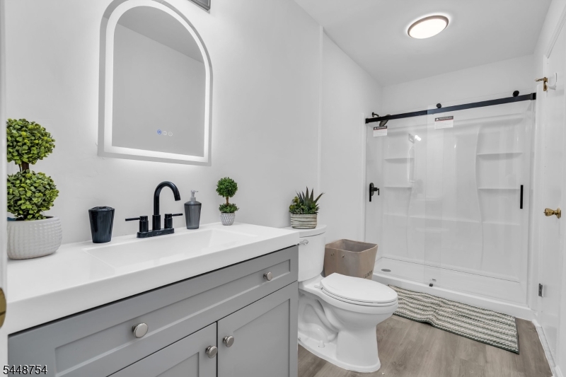 Residential Lease in Bound Brook Boro 5