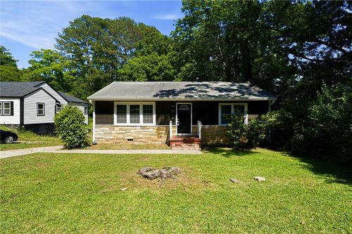 2666 Blount St, East Point, GA, 30344-6753 | Card Image