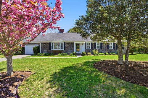 26 Camelot Rd, Yarmouth Port, MA, 02675-1305 | Card Image