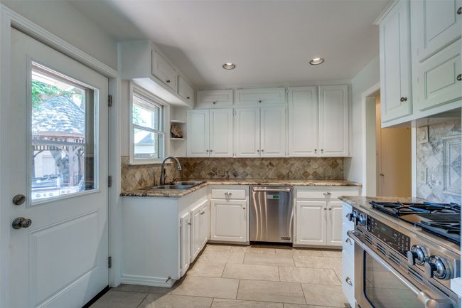 448 Parkhurst Dr, House other with 3 bedrooms, 1 bathrooms and null parking in Dallas TX | Image 13