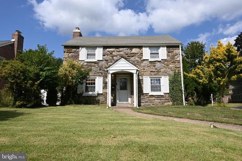 240 Beechwood Rd, SPRINGFIELD, PA, 19064-3043 | Card Image