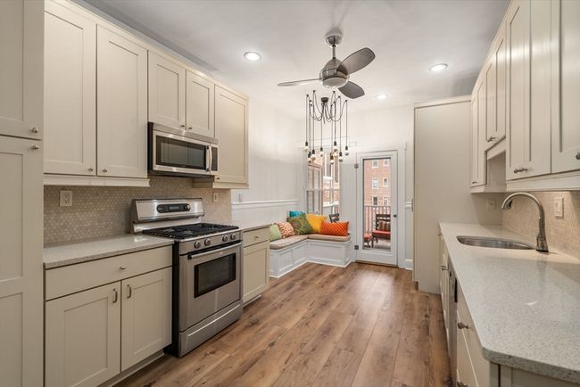 APT-2 - 76 Marshal St, Condo with 3 bedrooms, 2 bathrooms and 1 parking in Brookline MA | Image 20