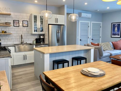 6-102 Hill St, Stowe, VT, 05672-5631 | Card Image