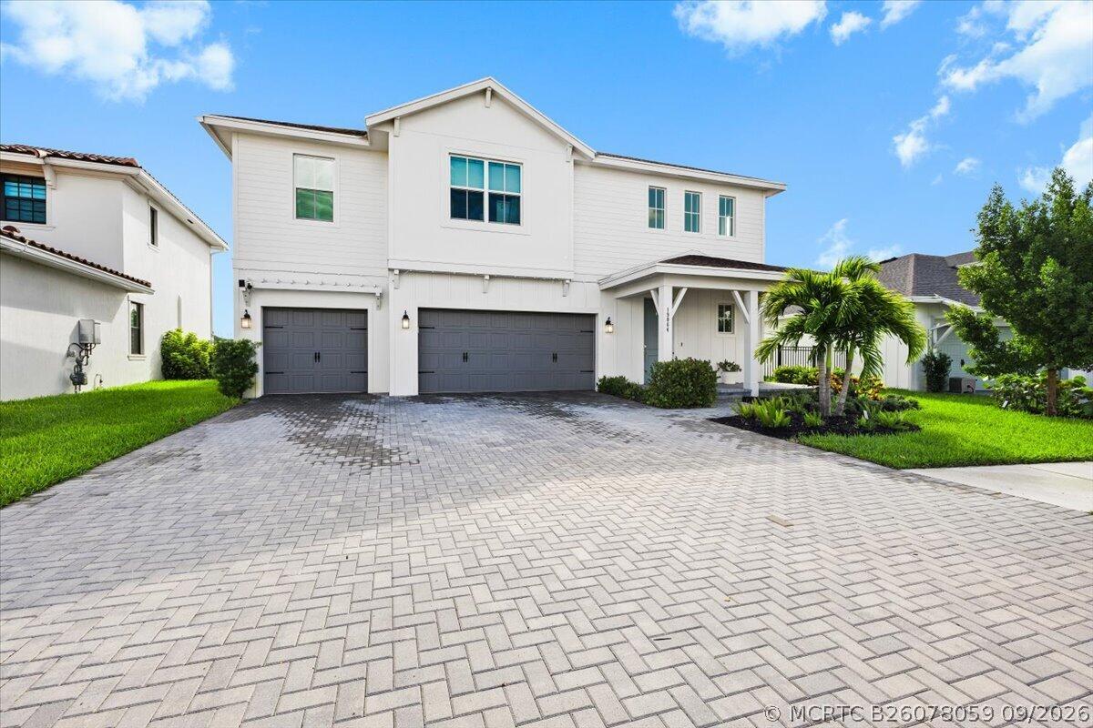 Residential Lease in Loxahatchee