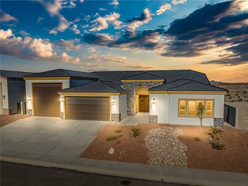 2345 Raven Ct, Bullhead City, AZ, 86442-8851 | Card Image