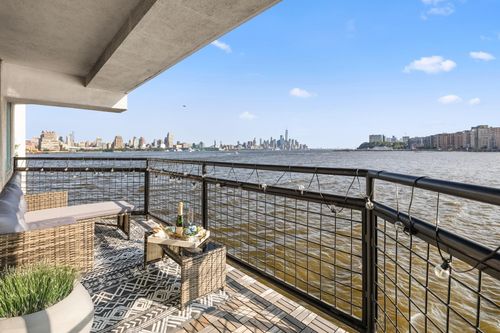 771-600 Harbor Blvd, Weehawken, NJ, 07086-6766 | Card Image