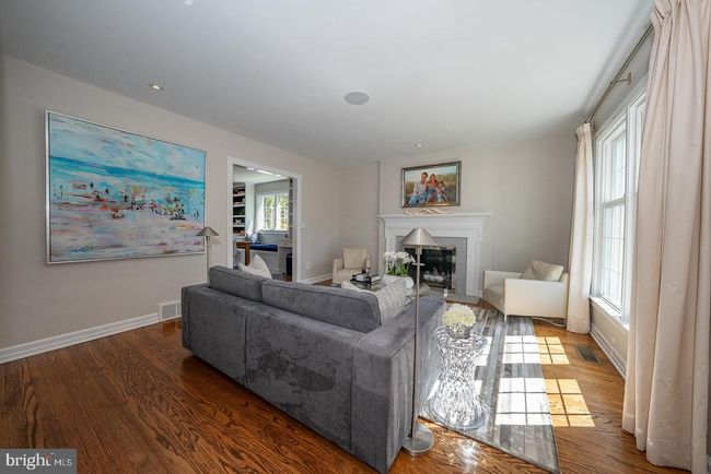 375 Colket Ln, House other with 5 bedrooms, 3 bathrooms and null parking in WAYNE PA | Image 5