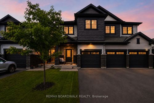 102 Patchell Pl, Kemptville, ON, K0G1J0 | Card Image