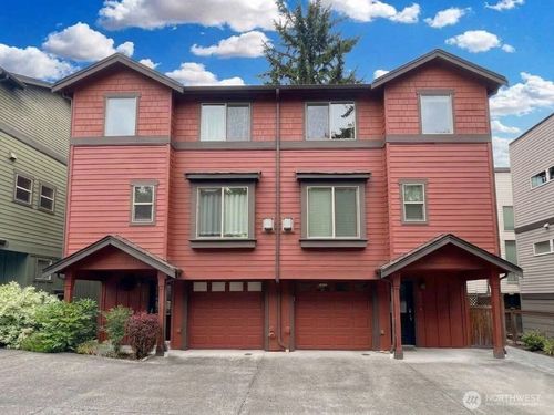 b-2138 N 113th St, Seattle, WA, 98133-8503 | Card Image