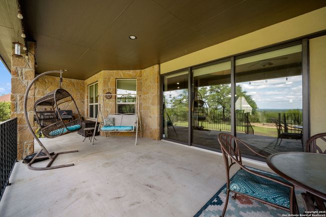 378 Lantana Xing, House other with 4 bedrooms, 3 bathrooms and null parking in Spring Branch TX | Image 30