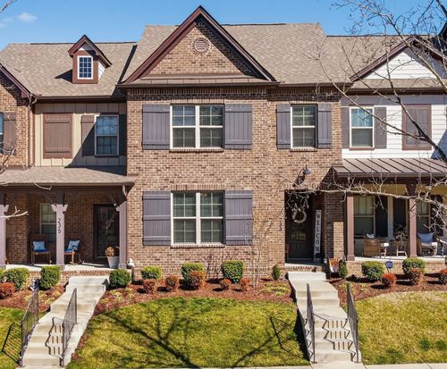 233 Claremont Ct, Gallatin, TN, 37066-1758 | Card Image