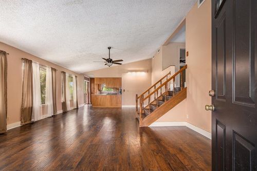 6302 Amie Ln, Pearland, TX, 77584-2600 | Card Image