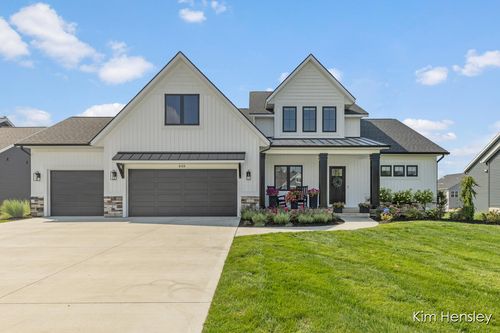 6158 Lake Wind Ave, Holland, MI, 49423-8937 | Card Image