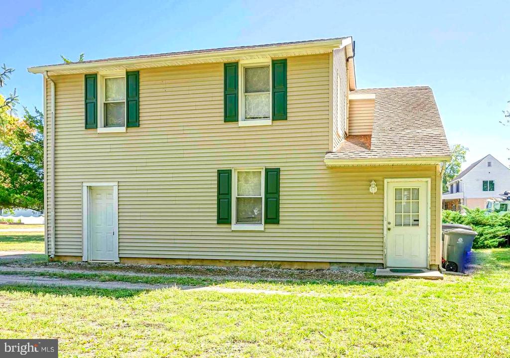 Glassboro Rd, Williamstown, NJ 08094