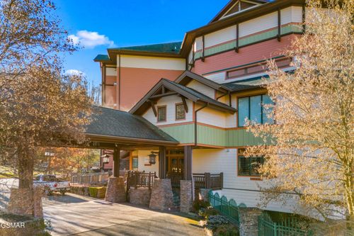 103-215 Woliss Ln, Gatlinburg, TN, 37738-3527 | Card Image