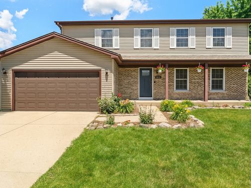 4816 W Courtland Trl, Mchenry, IL, 60050-5406 | Card Image