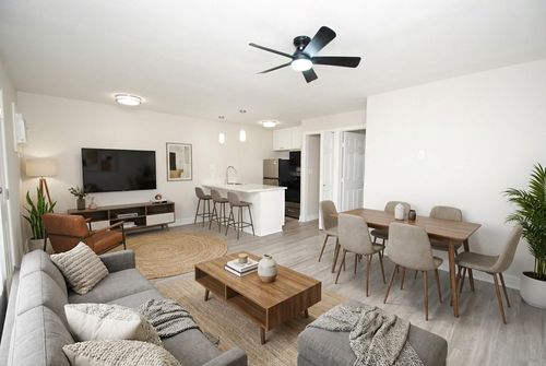 apt-10-2515 Yoakum Blvd, Houston, TX, 77006-2749 | Card Image