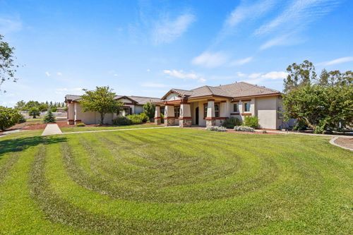 11875 Gidaro Dr, Elk Grove, CA, 95624-9393 | Card Image