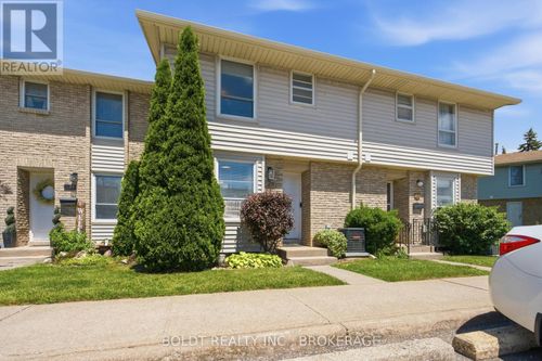 27-242 Lakeport Rd, Saint Catharines, ON, L2N6V2 | Card Image