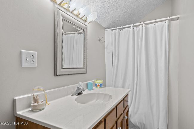 407 Cedar Point Blvd, House other with 3 bedrooms, 3 bathrooms and null parking in Cedar Point NC | Image 6