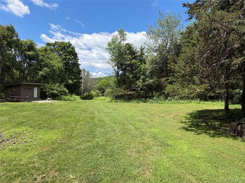 14 Victoria Crossing Rd, Pine Plains, NY, 12567-5800 | Card Image