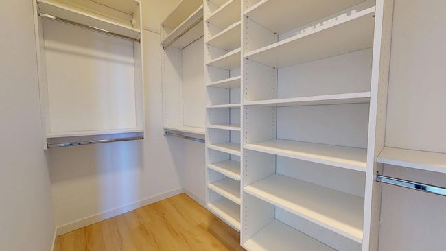 Master Closet | Image 10