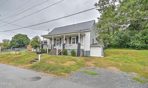 905 Barker Street Ext, Bristol, TN, 37620 | Card Image