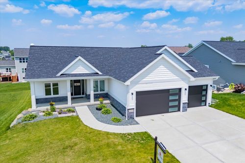 6612 Vista Vly, Windsor, WI, 53598-9120 | Card Image