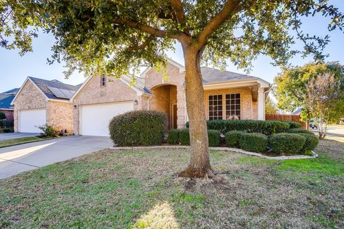 1030 Shortleaf Pine Dr, Arlington, TX, 76012-2575 | Card Image
