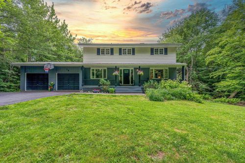 70 Carlheath Dr, Wellington, NS, B2T1J4 | Card Image