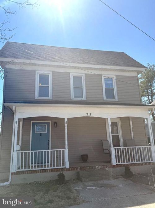 713 E Broad St E E, Millville, NJ, 08332 | Card Image