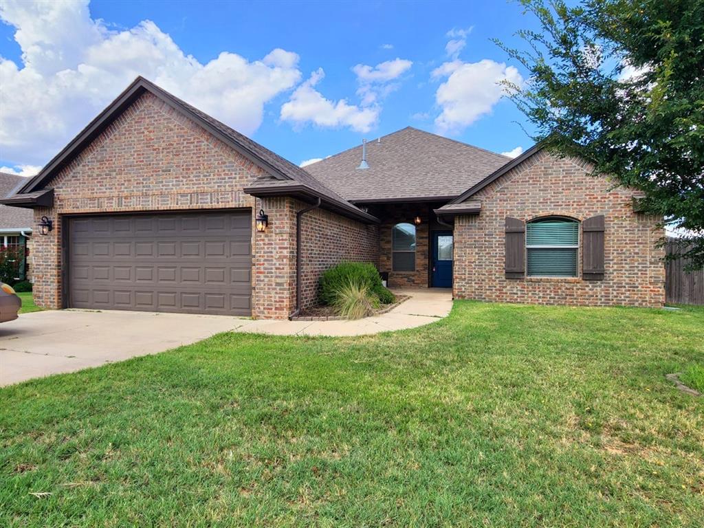 104th St, Yukon, OK 73099