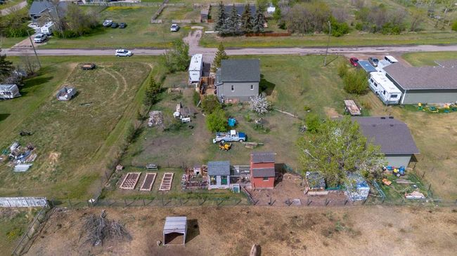 126 3 St, House other with 5 bedrooms, 2 bathrooms and 4 parking in Stirling AB | Image 35