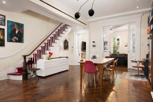 323 E 18th St, New York, NY, 10003-2802 | Card Image