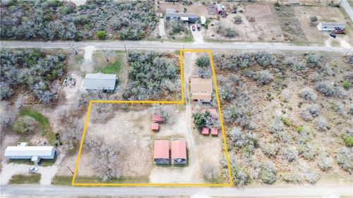 178 Thunderbird Trl, Sandia, TX, 78383-4055 | Card Image