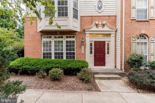 5645 Harrington Falls Ln, ALEXANDRIA, VA, 22312-4031 | Card Image