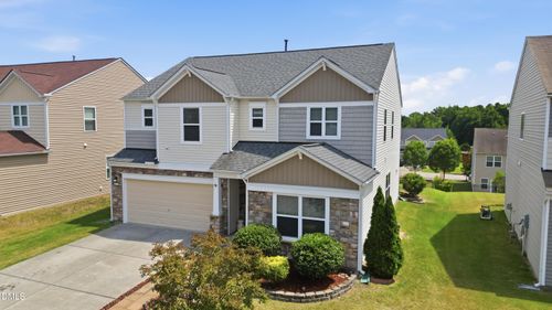 8128 Hovingham Way, Raleigh, NC, 27616-9304 | Card Image