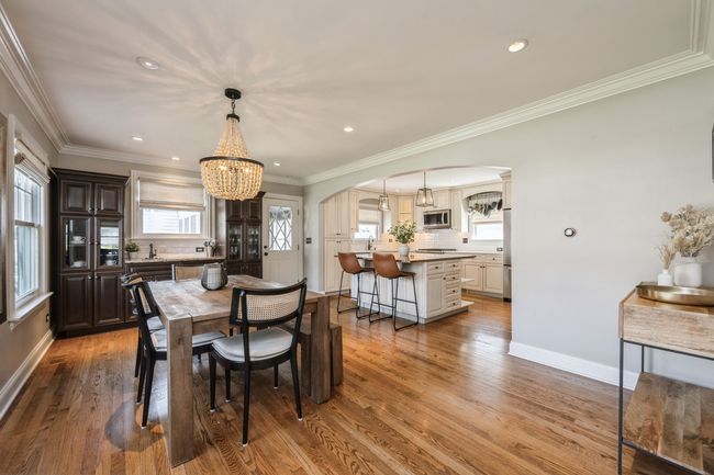 412 Grantley Ave, House other with 3 bedrooms, 2 bathrooms and 1 parking in Elmhurst IL | Image 6