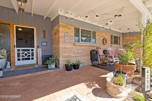 4230 N Bear Claw Way, Tucson, AZ, 85749-9664 | Card Image