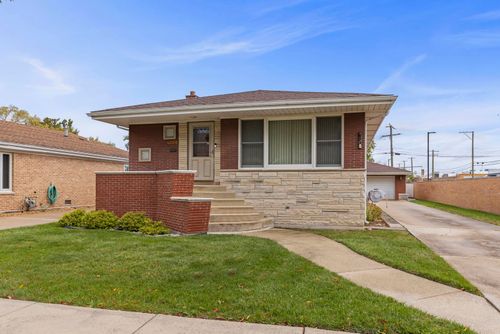 9429 Major Ave, Oak Lawn, IL, 60453-2329 | Card Image