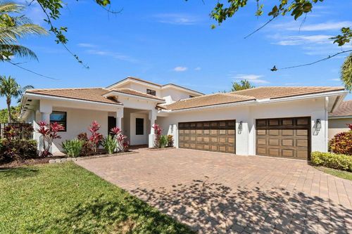 2182 Nw Dalea Way, Jensen Beach, FL, 34957-3558 | Card Image