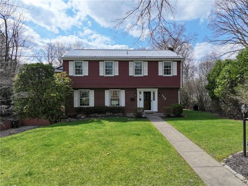 725 12th St, Oakmont, PA, 15139-1148 | Card Image