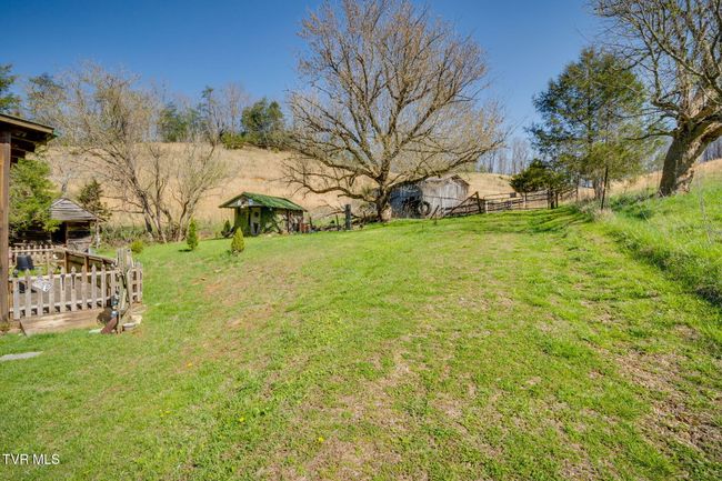 205 Helton Hollow Road, House other with 3 bedrooms, 1 bathrooms and null parking in Eidson TN | Image 7