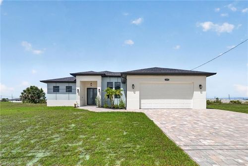 4210 Ne 14th Ave, Cape Coral, FL, 33909-6857 | Card Image